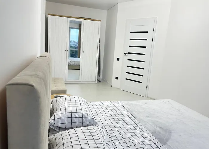 Dream Town Apartaments Біля Залізничного Вокзалу