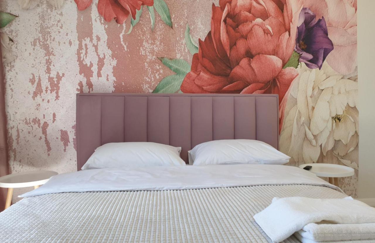 Apartment Dream Town біля залізничного вокзалу *
