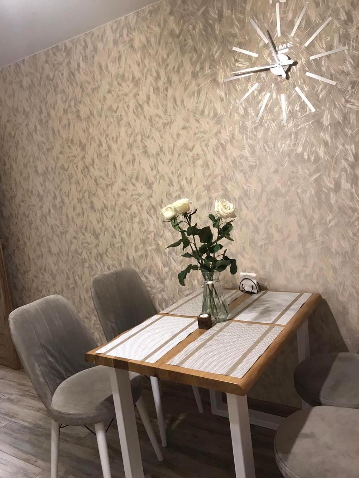 Apartment Dream Town біля залізничного вокзалу